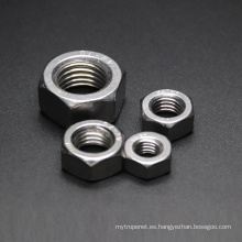 Tuerca hexagonal de acero inoxidable DIN934 SS304